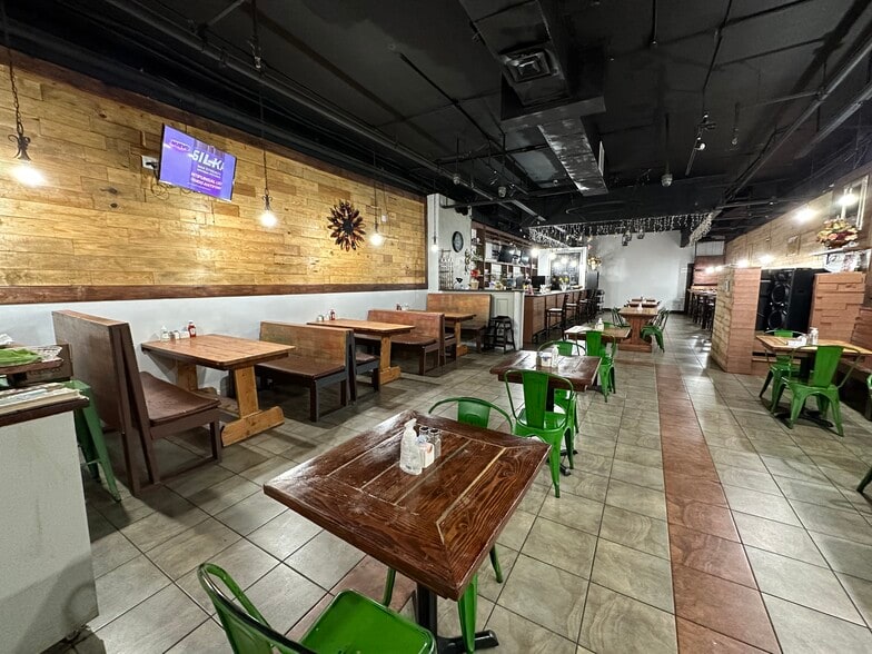 More Photos Of 414 38th St, Union City Storefront For Sale