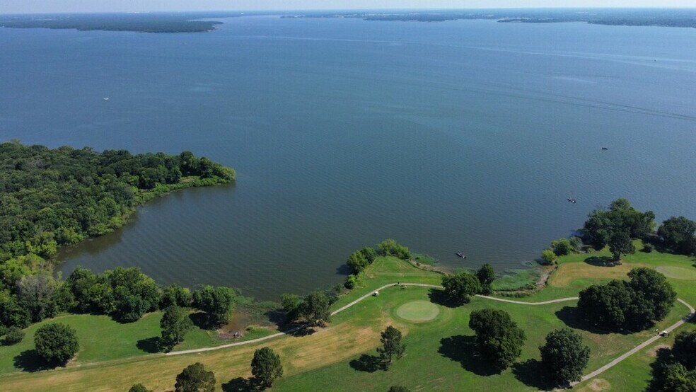 Primary Photo Of 2104 TX-276, West Tawakoni Sports And Entertainment For Sale