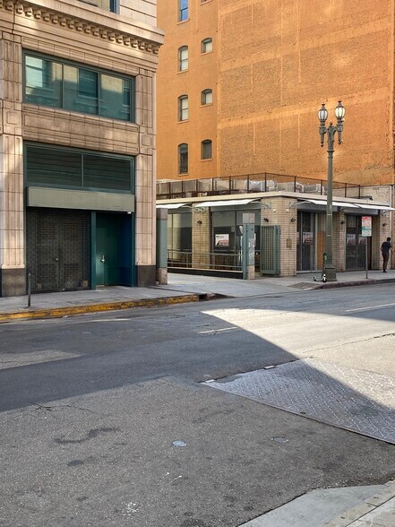 More Photos Of 311 S Spring St, Los Angeles Office For Lease