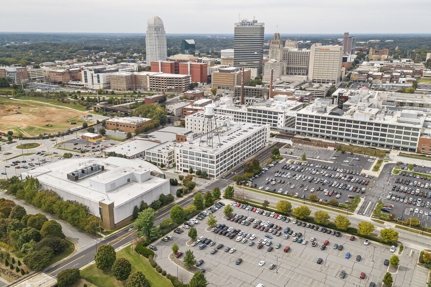 More Photos Of 575 E 4th St, Winston-Salem Apartments For Lease
