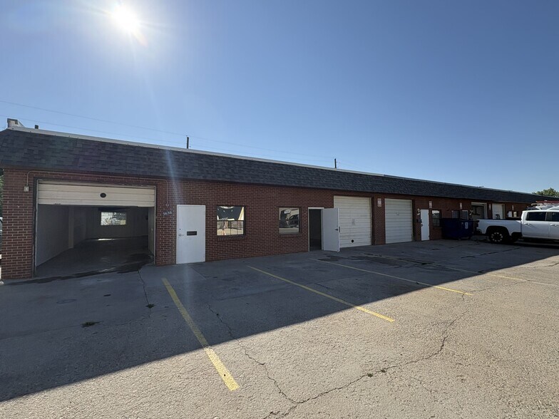 Primary Photo Of 5634-5636 Newland Way, Arvada Industrial For Sale