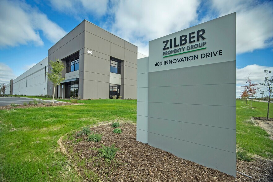 More Photos Of 400 Innovation Dr, Janesville Industrial For Lease