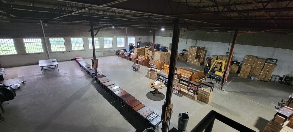 More Photos Of 5209 Holland Dr, Beltsville Warehouse For Sale