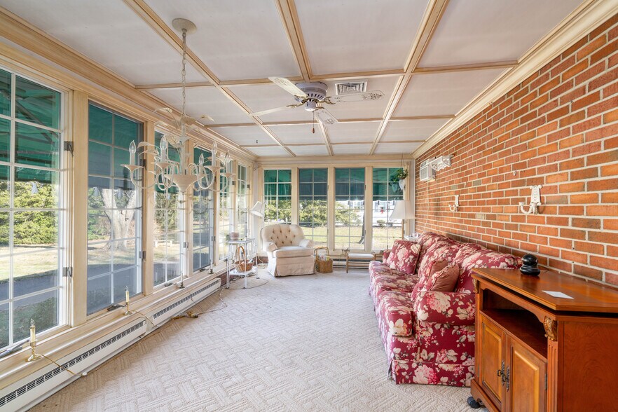 More Photos Of 19 Middle Rd, Hammonton Specialty For Sale