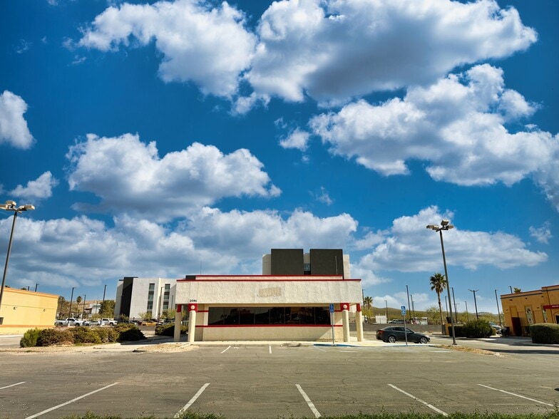 More Photos Of 2791 Lenwood Rd, Barstow Fast Food For Sale