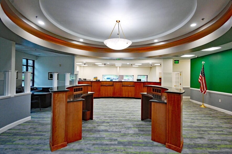 More Photos Of 12100 Annapolis Rd, Glenn Dale Bank For Sale