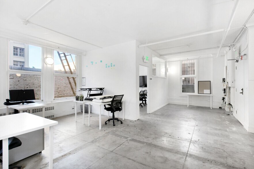 More Photos Of 576 Sacramento St, San Francisco Office For Lease