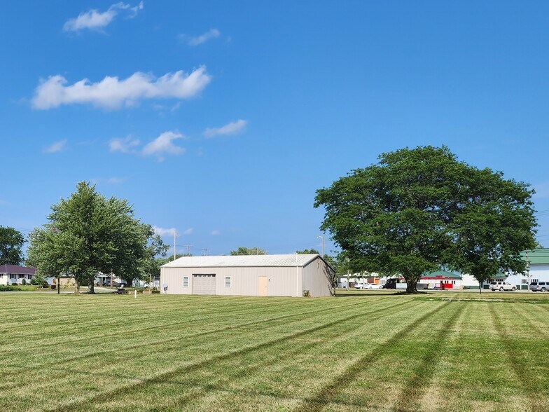 More Photos Of 1419 Wayne St, Celina Warehouse For Sale