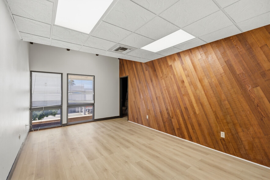 More Photos Of 5375 Industrial Dr, Huntington Beach Light Distribution For Sale