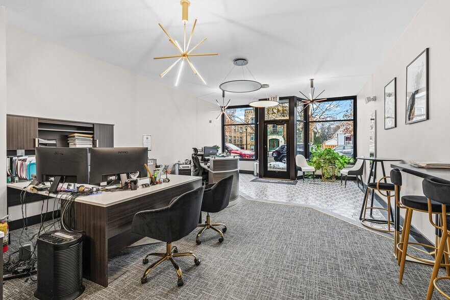 More Photos Of 4423 S Nicollet Ave, Minneapolis Office Residential For Sale