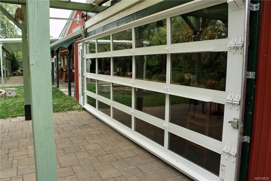 More Photos Of 3333 Lockport Olcott Rd, Newfane Restaurant For Sale