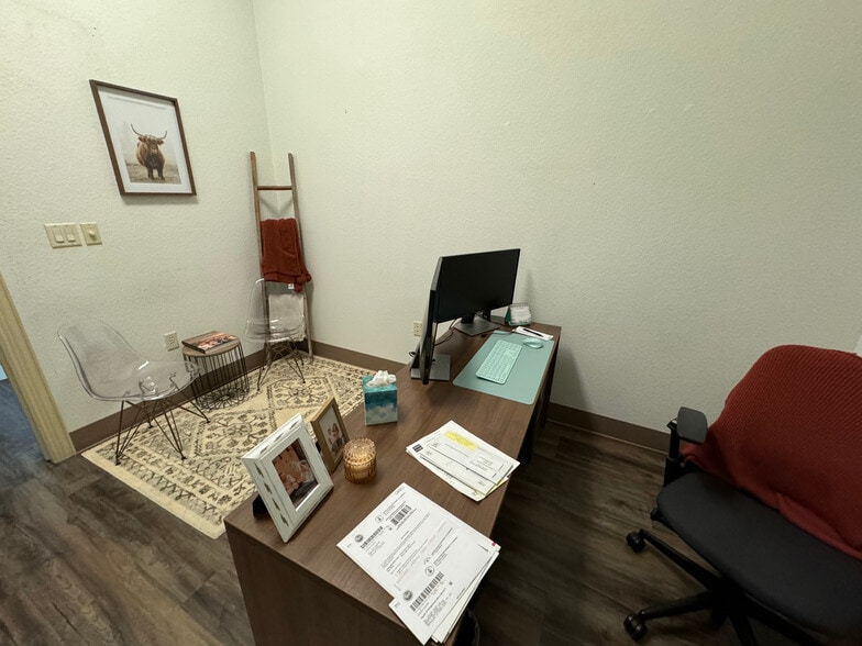 More Photos Of 2271 E Continental Blvd, Southlake Medical For Lease