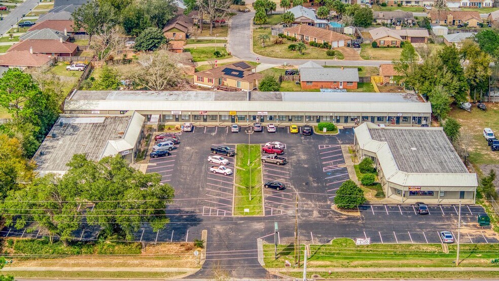 More Photos Of 2400 W Michigan Ave, Pensacola Freestanding For Lease