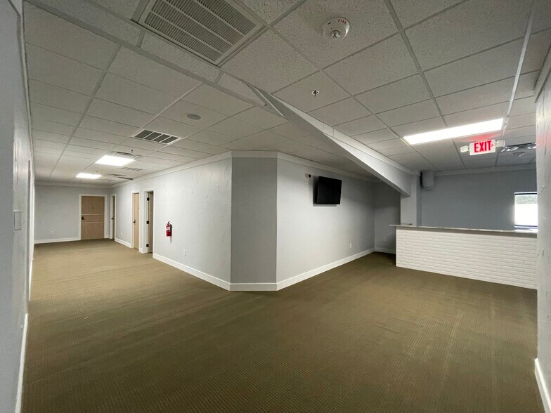 More Photos Of 3800 FM-528 Rd E, Friendswood Unknown For Lease