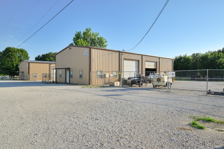 More Photos Of 3008 Ranger Hwy, Weatherford Manufacturing For Sale