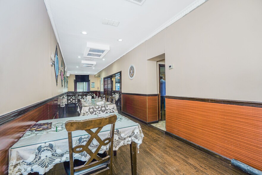 More Photos Of 1969 Bath Ave, Brooklyn Specialty For Sale