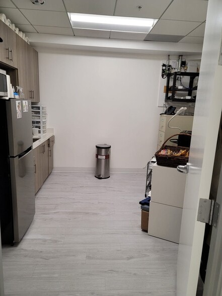 More Photos Of 8383 Wilshire Blvd, Beverly Hills Office Residential For Lease