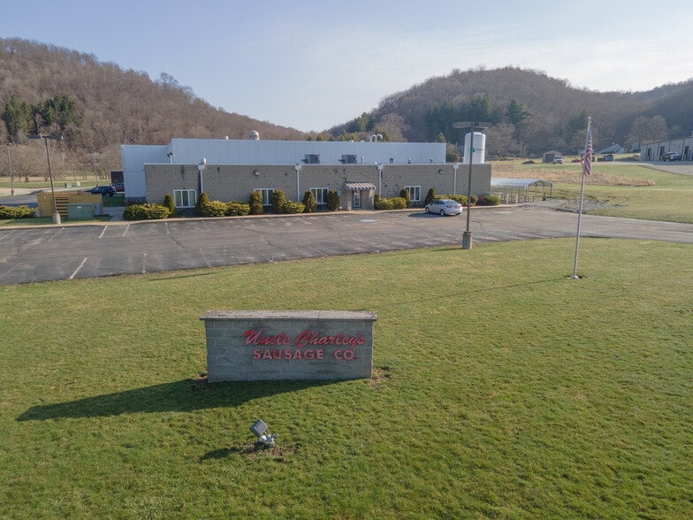 More Photos Of 1135 Industrial Park Rd, Vandergrift Food Processing For Sale