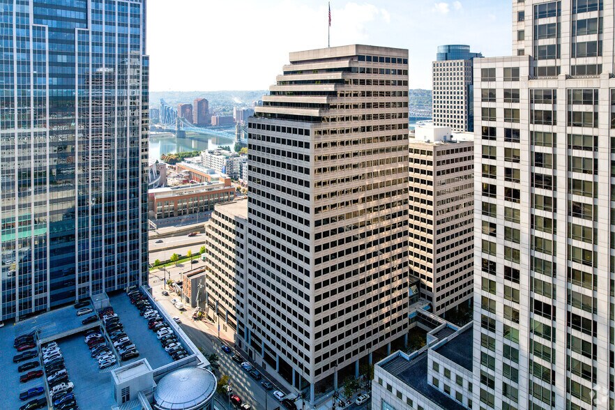 More Photos Of 201 E 4th St, Cincinnati Unknown For Lease