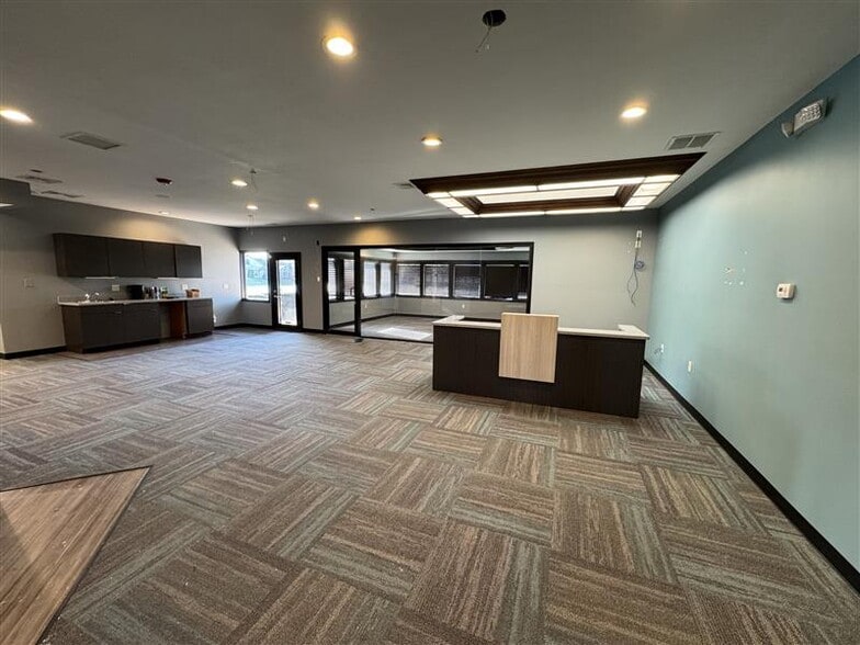 More Photos Of 520 Park Place Cir, Mishawaka Unknown For Lease