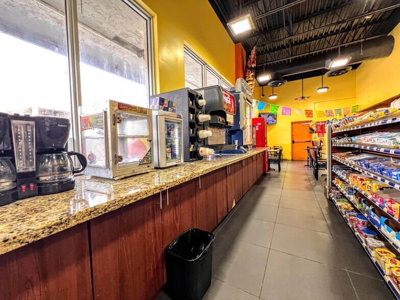 More Photos Of 7380 Wiles Rd, Coral Springs Freestanding For Sale