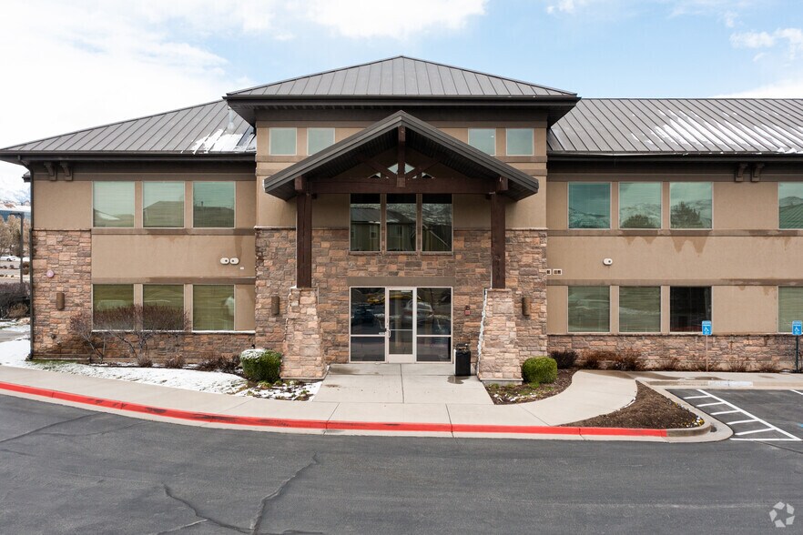 More Photos Of 3130 W Maple Loop Dr, Lehi Office For Lease