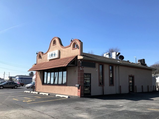 More Photos Of 314 S Harlem Ave, Peotone Fast Food For Sale