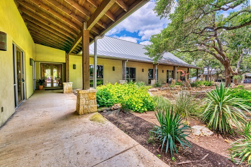 More Photos Of 184 Creekside Park Rd, Spring Branch Unknown For Lease