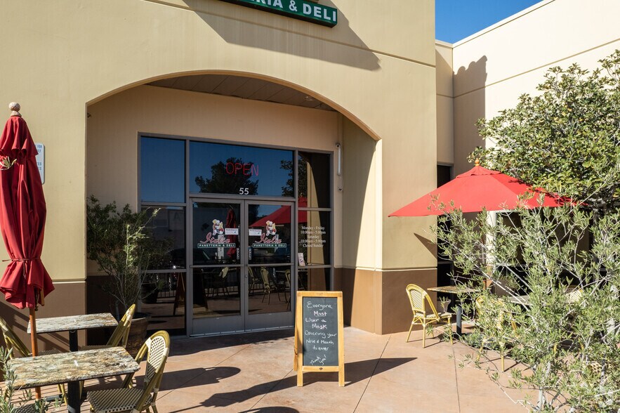 More Photos Of 27600-27674 Newhall Ranch Rd, Valencia Unknown For Lease