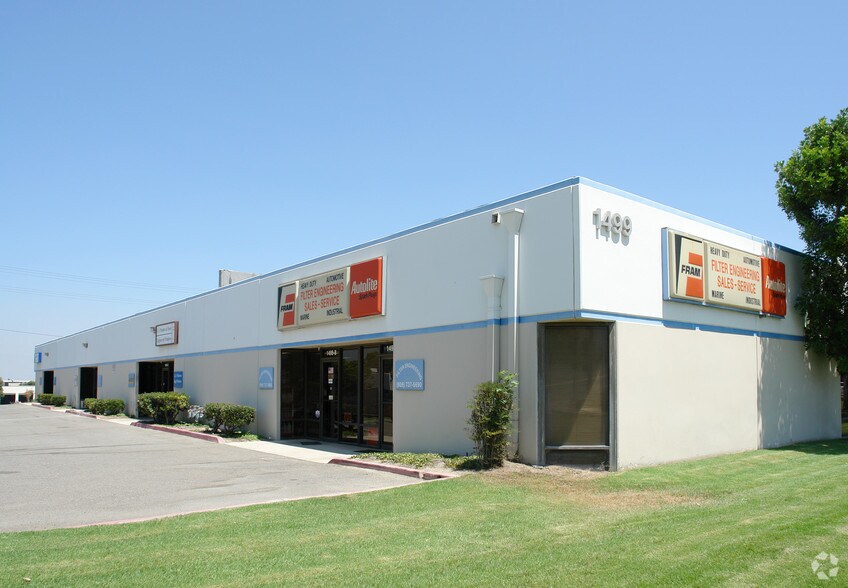 Primary Photo Of 1485-1499 W Pomona Rd, Corona Unknown For Lease