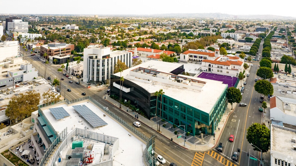 More Photos Of 8750-8760 Wilshire Blvd, Beverly Hills Office For Lease