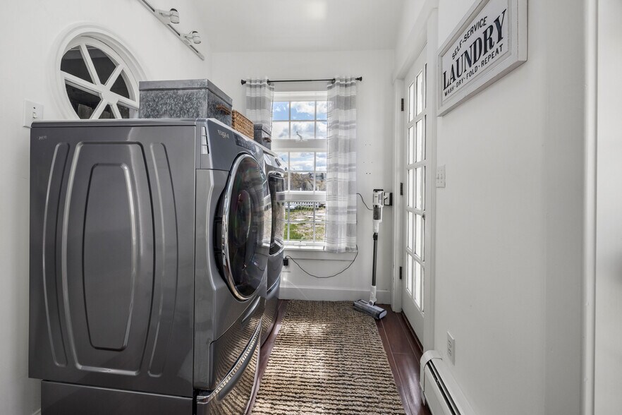 More Photos Of 193 Route 9 W, Wilmington Specialty For Sale