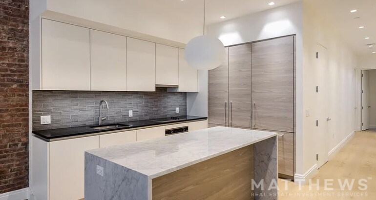 More Photos Of 222 Livingston St, Brooklyn Multifamily For Lease