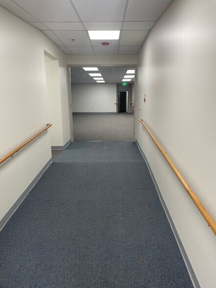 More Photos Of 3110 Port of Benton Blvd, Richland Office For Lease
