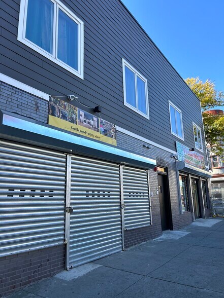 More Photos Of 1018-1020 S Orange Ave, Newark General Retail For Sale