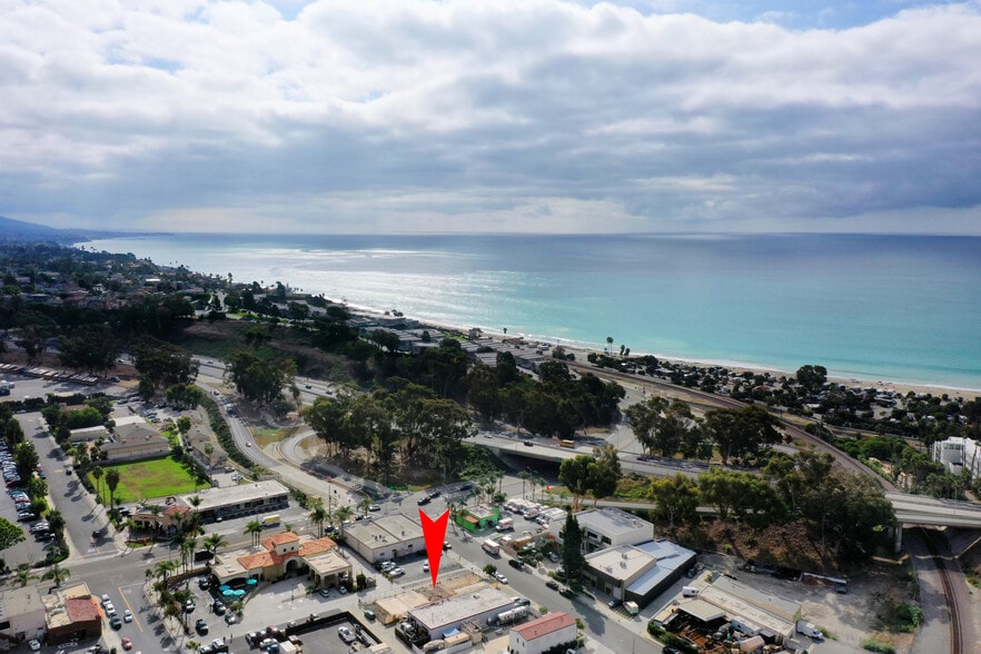 More Photos Of 25825 Las Vegas Ave, Dana Point Parking Garage For Sale