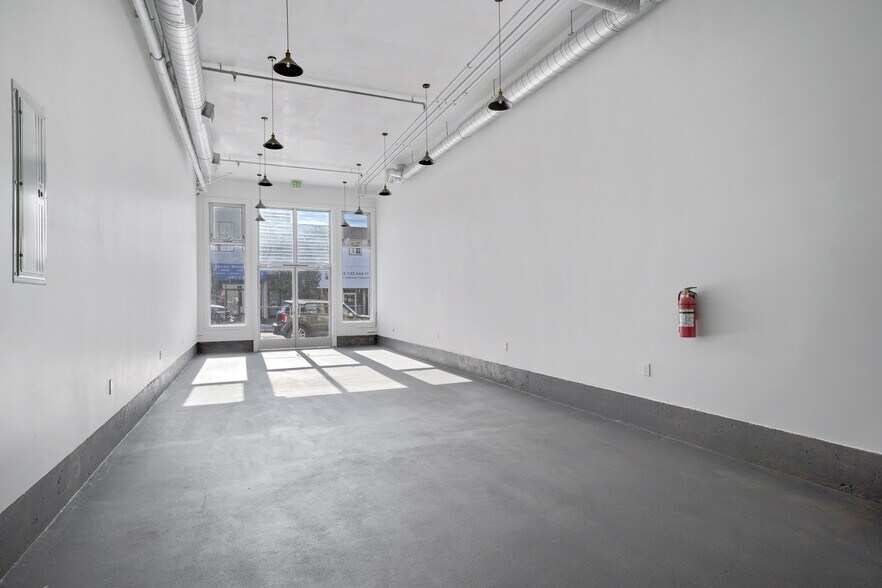 More Photos Of 1644 Taraval St, San Francisco Office For Sale
