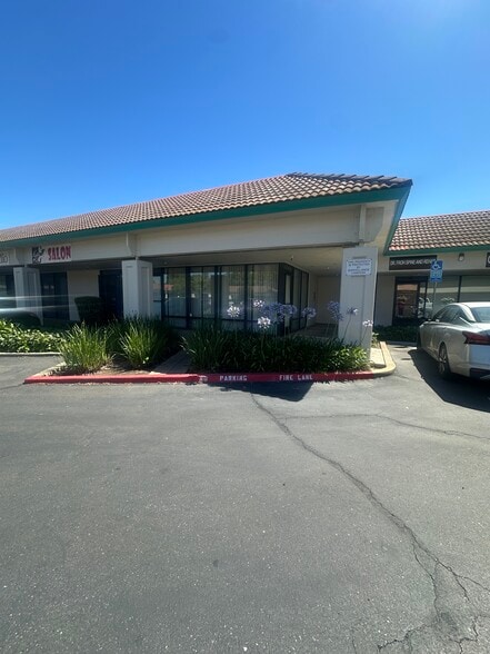 Primary Photo Of 9527-9529 Folsom Blvd, Sacramento Unknown For Lease