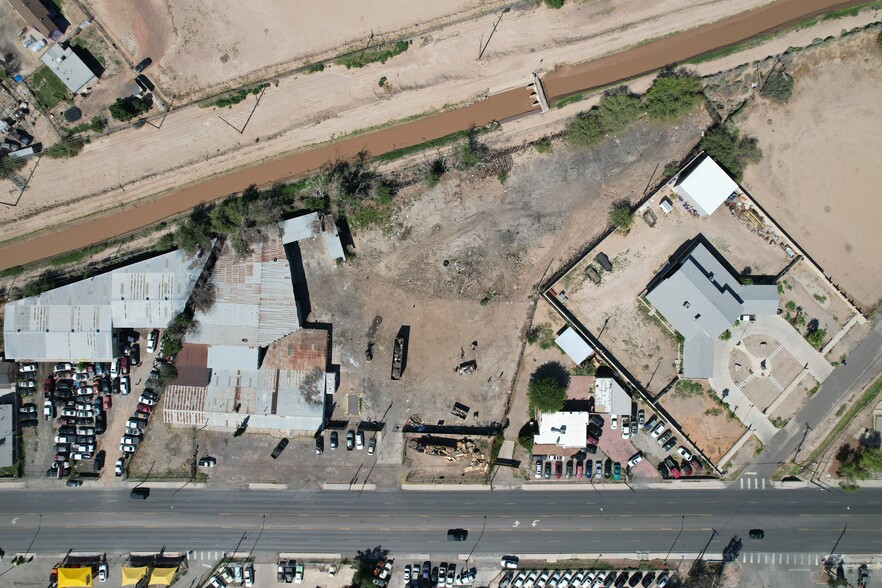 More Photos Of 8216 Alameda Ave, El Paso Warehouse For Sale