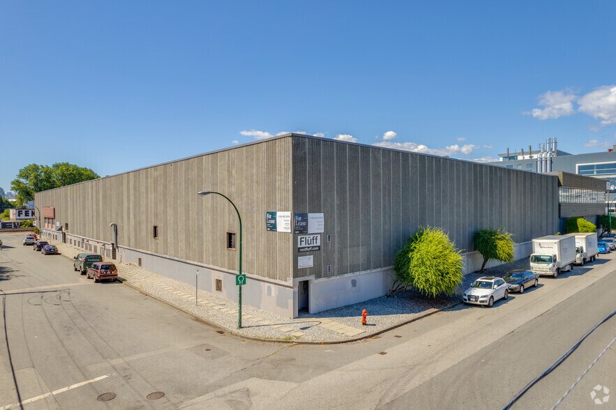 Primary Photo Of 1171 William St, Vancouver Warehouse For Lease