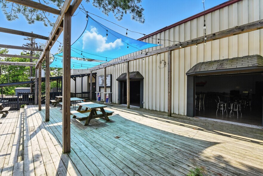 More Photos Of 9660 Dry Fork Rd, Harrison Theater Concert Hall For Sale