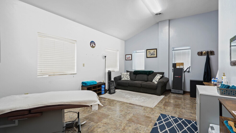 More Photos Of 500 N Front St, Townsend General Retail For Sale
