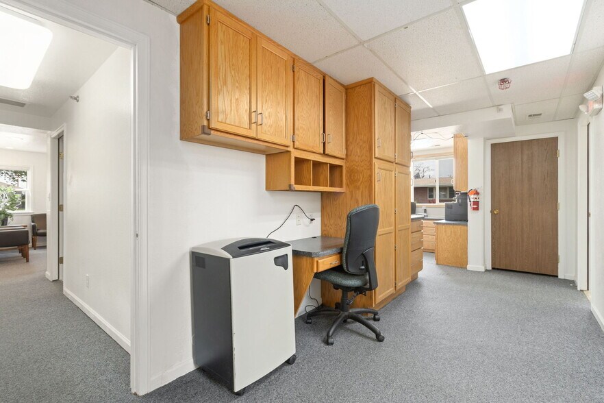 More Photos Of 1307 Crook Ave, Cheyenne Medical For Sale