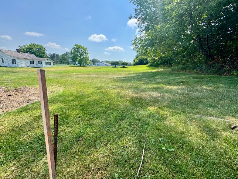 More Photos Of 1388 Ritter Dr, Daniels Freestanding For Sale