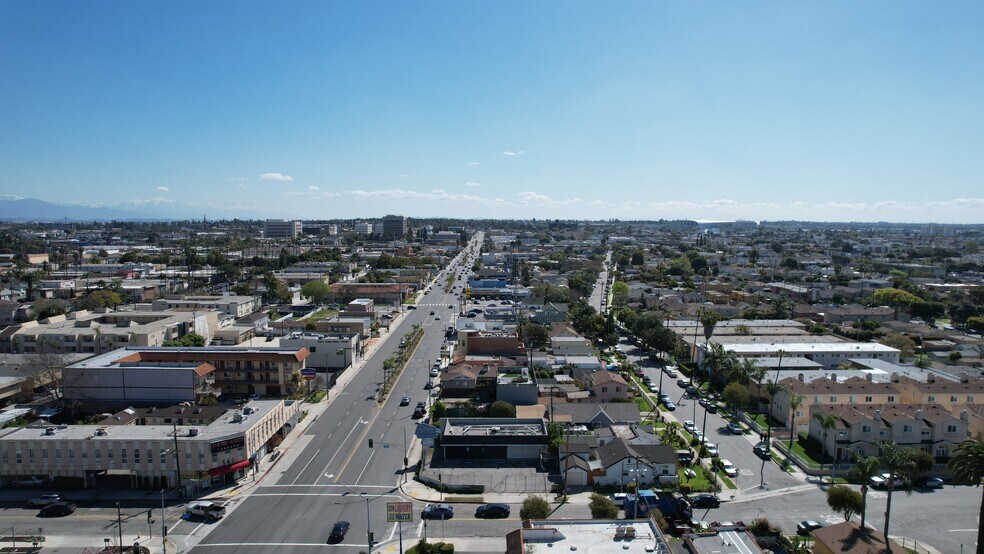 More Photos Of 550 W Manchester Blvd, Inglewood Freestanding For Sale