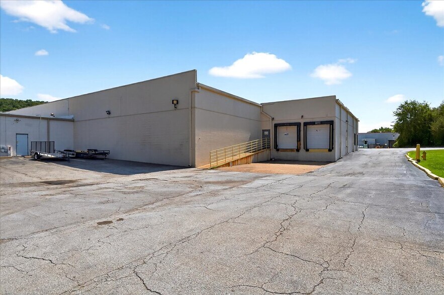 More Photos Of 4634-4639 Gravois Rd, House Spgs, House Springs Supermarket For Lease