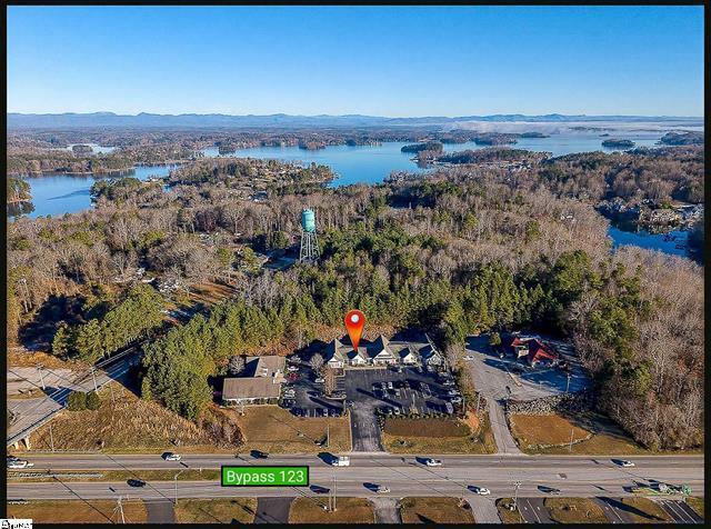 More Photos Of 528 Bypass Highway 123, Seneca Business Park For Sale