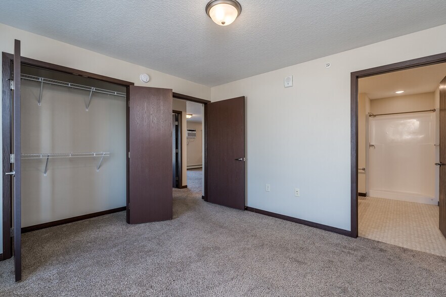 More Photos Of 1685 N Redding Ave, Windom Apartments For Sale