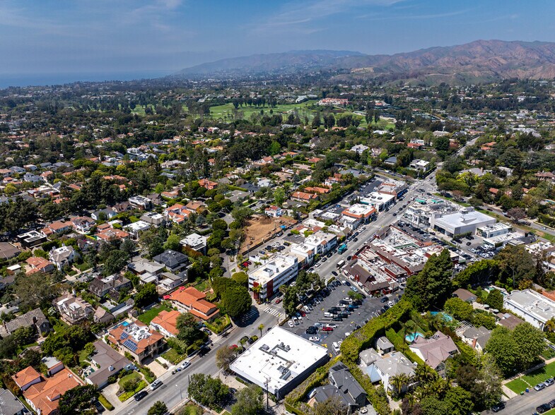 More Photos Of 270 26th St, Santa Monica Medical For Sale