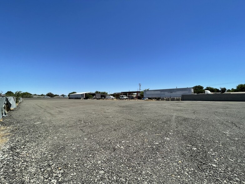 More Photos Of AVE I PAV VIC 35TH STE, Lancaster Land For Lease